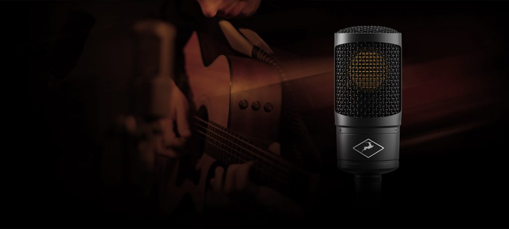 Recording Acoustic Guitars with Edge Solo Modeling Mic | Antelope